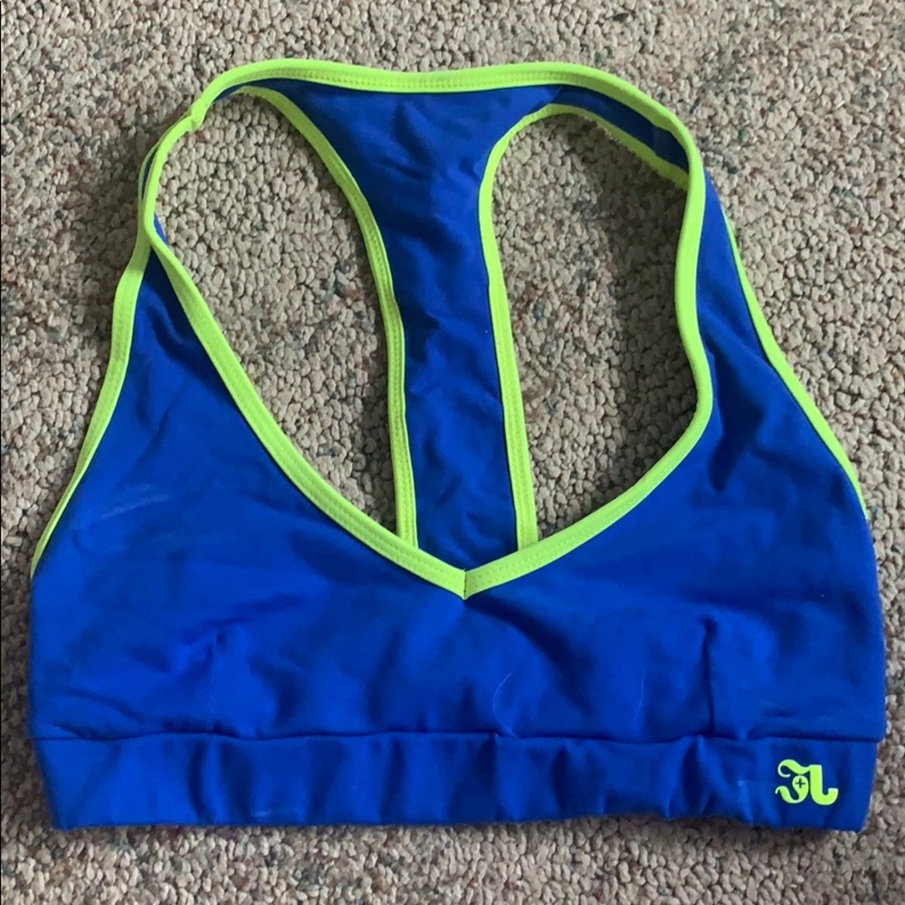 FLASH SALE Jo and Jax Chevron Top